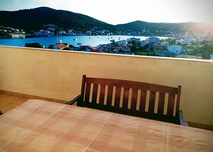 6 Apartament Vinišće
