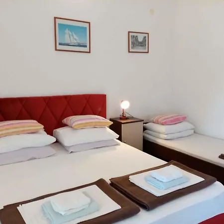 6 Apartment Vinisce
