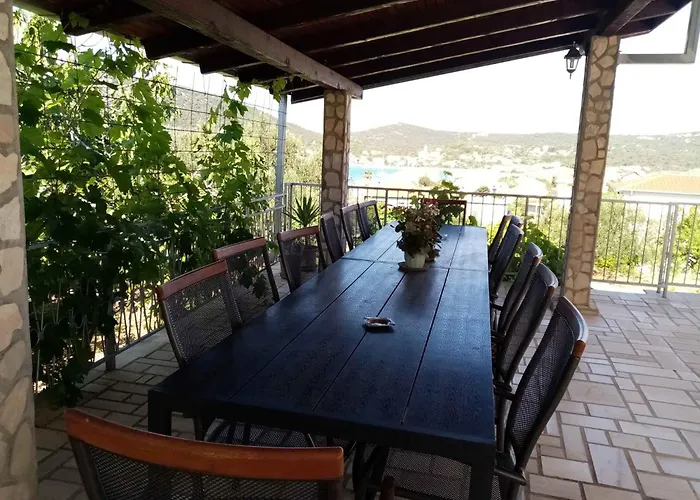 6 Apartment *